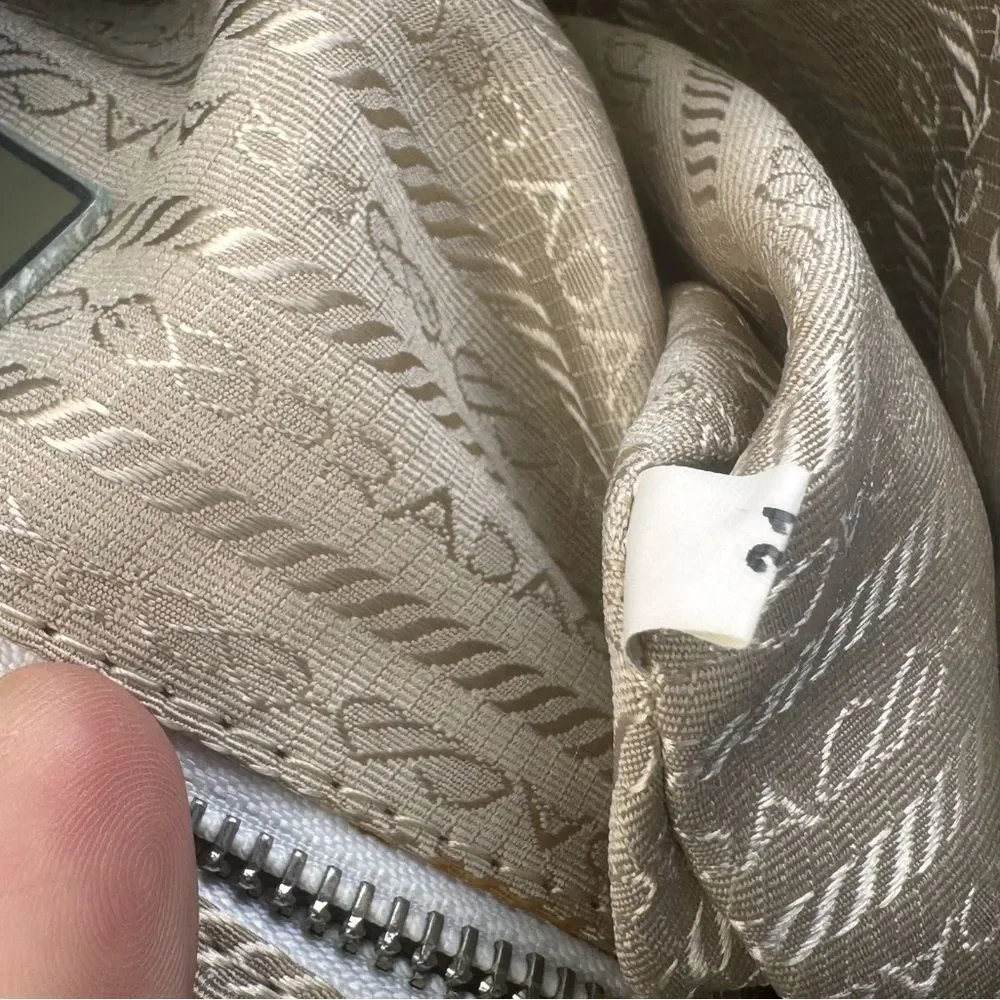 Prada Embossed Logo White Daino Vitello Shoulder Bag - Picture 13 of 15